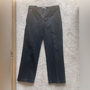 Lee Relaxed Straight-Leg Jeans in Black vintage